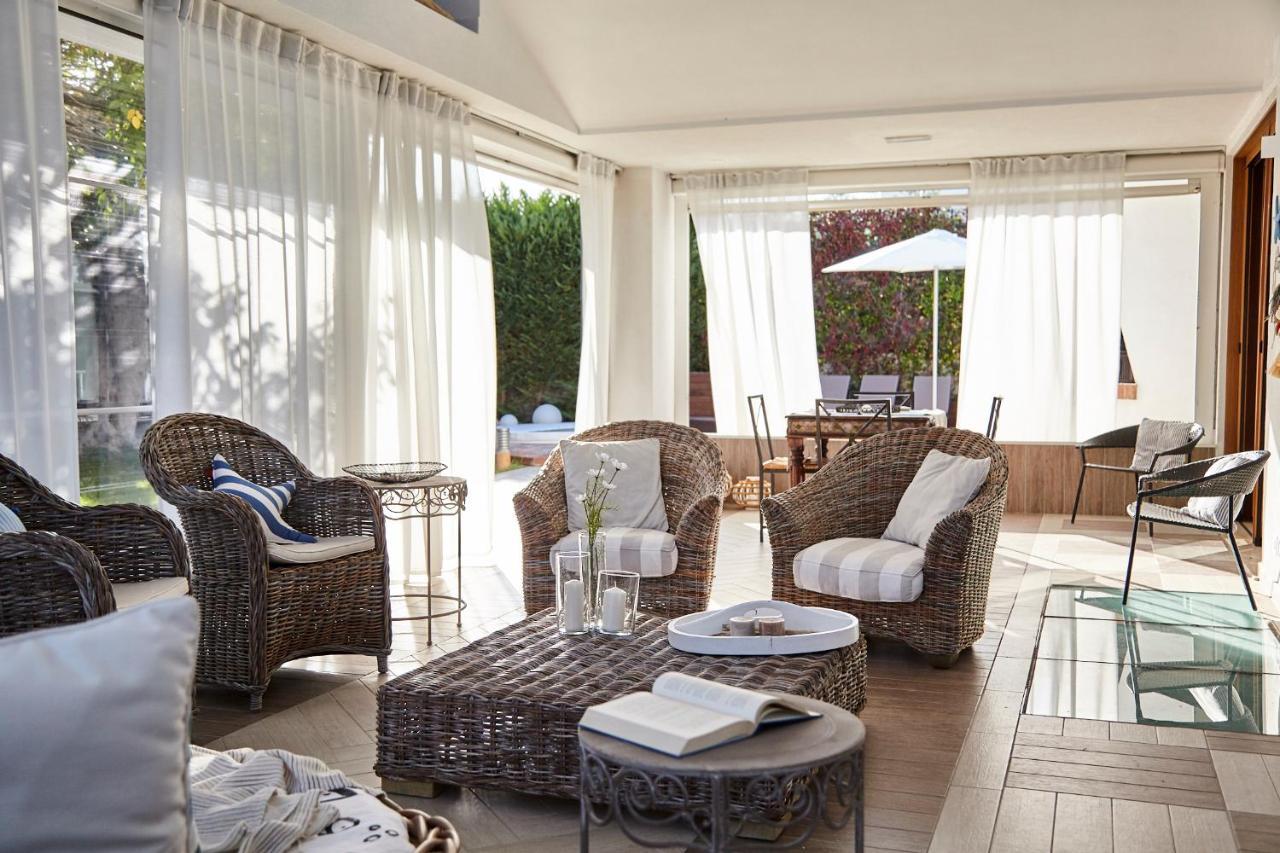 Villa Dapper โปลีญาโนอามาเร ภายนอก รูปภาพ